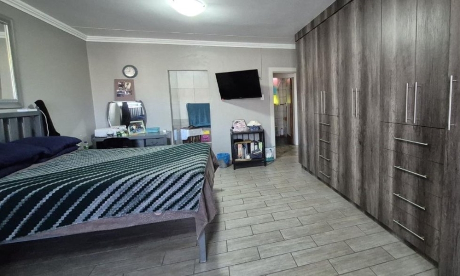 3 Bedroom Property for Sale in Fishers Hill Gauteng