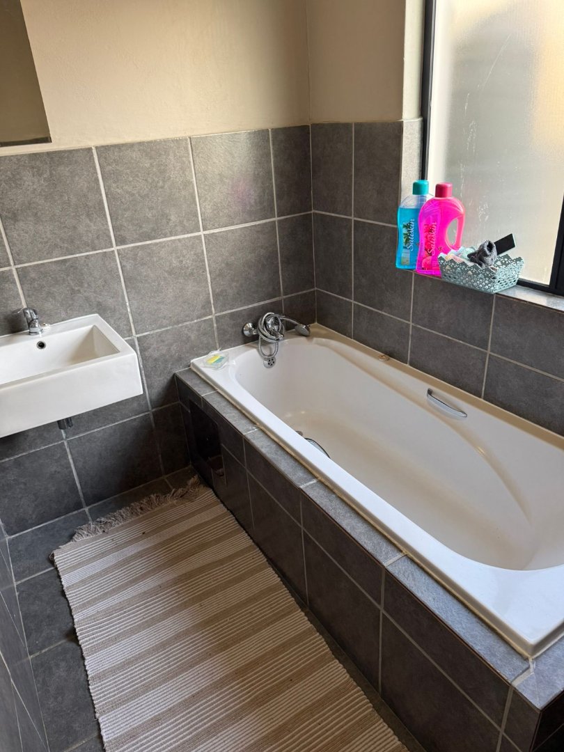 3 Bedroom Property for Sale in Summerset Gauteng
