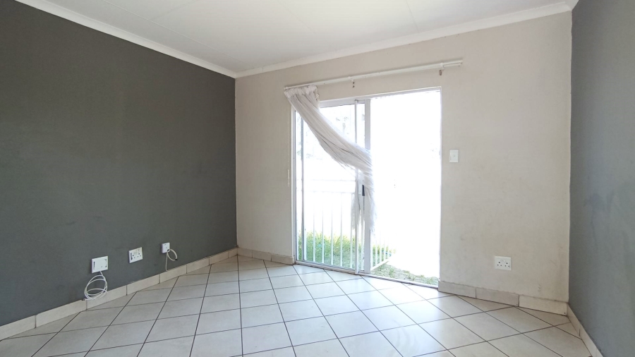3 Bedroom Property for Sale in Zandfontein AH Gauteng