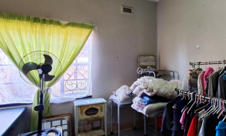 4 Bedroom Property for Sale in Lambton Gauteng