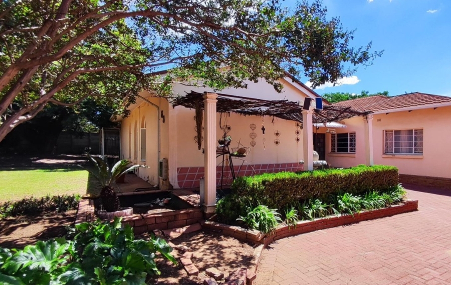 4 Bedroom Property for Sale in Lambton Gauteng