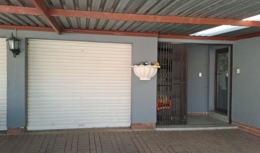 3 Bedroom Property for Sale in Ravenswood Gauteng