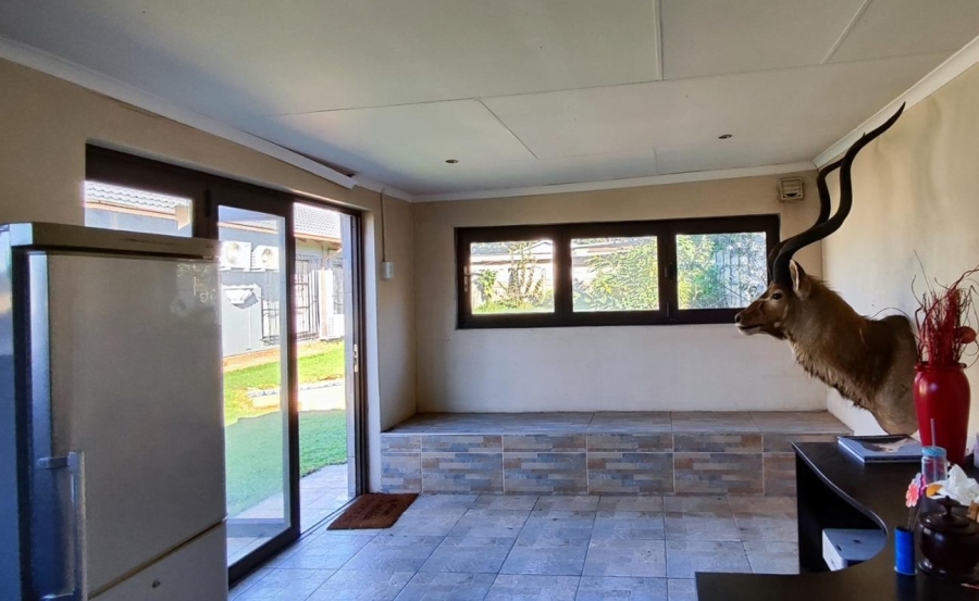 3 Bedroom Property for Sale in Ravenswood Gauteng