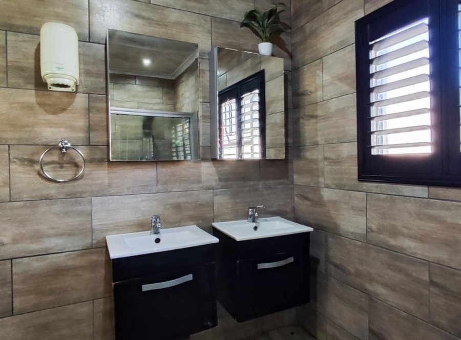 3 Bedroom Property for Sale in Ravenswood Gauteng
