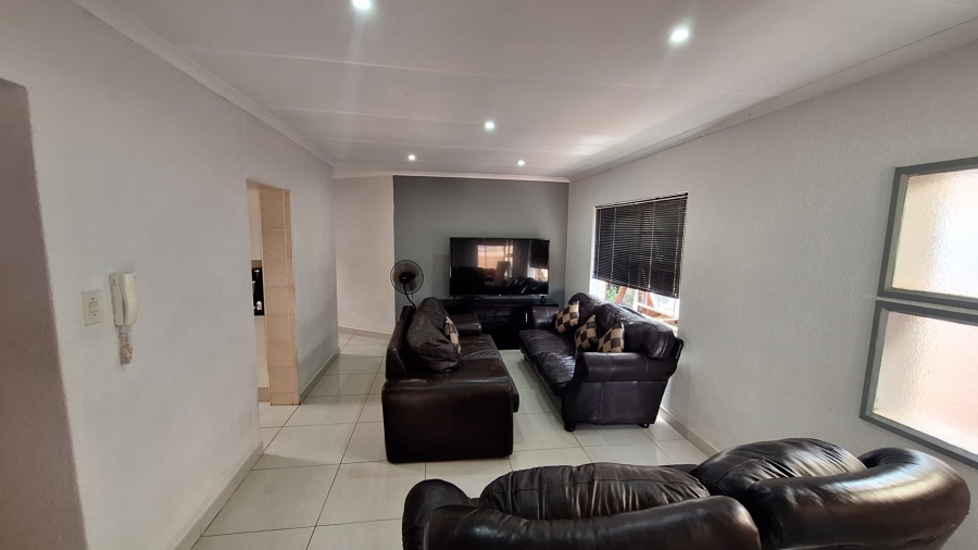 4 Bedroom Property for Sale in Meyersdal Gauteng