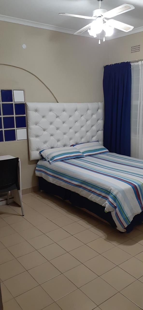 3 Bedroom Property for Sale in Fontainebleau Gauteng