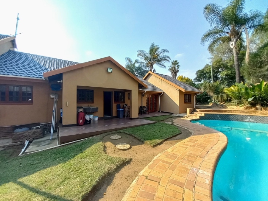 4 Bedroom Property for Sale in Norkem Park Gauteng