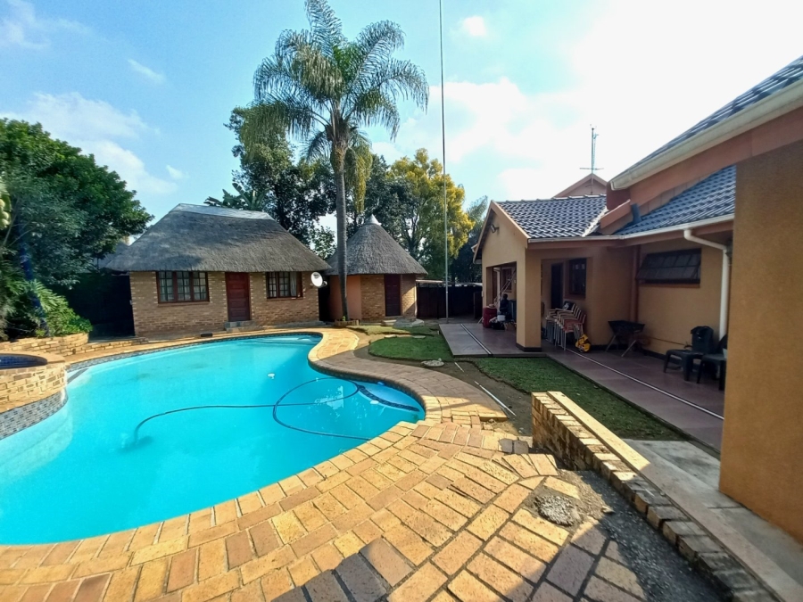 4 Bedroom Property for Sale in Norkem Park Gauteng