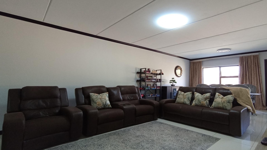 3 Bedroom Property for Sale in Kengies Gauteng