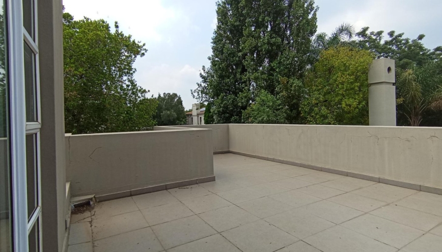 8 Bedroom Property for Sale in Kyalami Gauteng