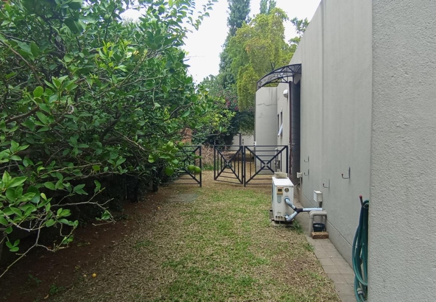 8 Bedroom Property for Sale in Kyalami Gauteng