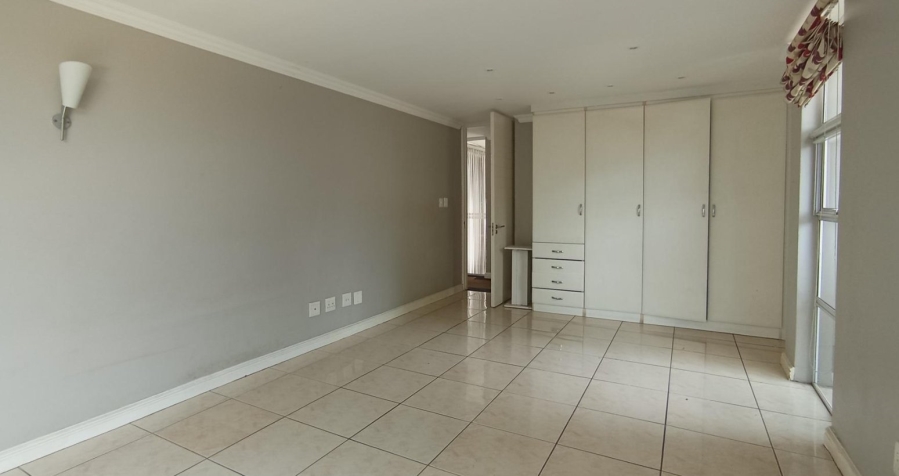 8 Bedroom Property for Sale in Kyalami Gauteng