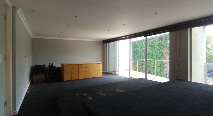 8 Bedroom Property for Sale in Kyalami Gauteng