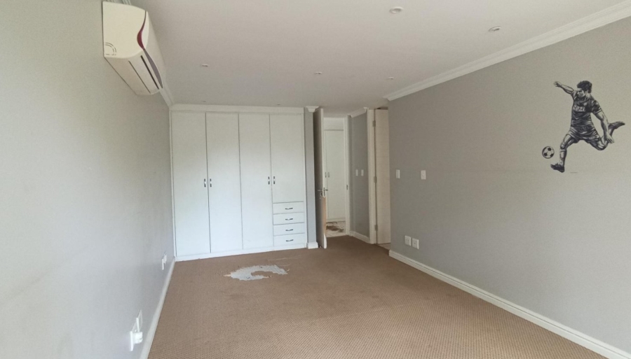 8 Bedroom Property for Sale in Kyalami Gauteng