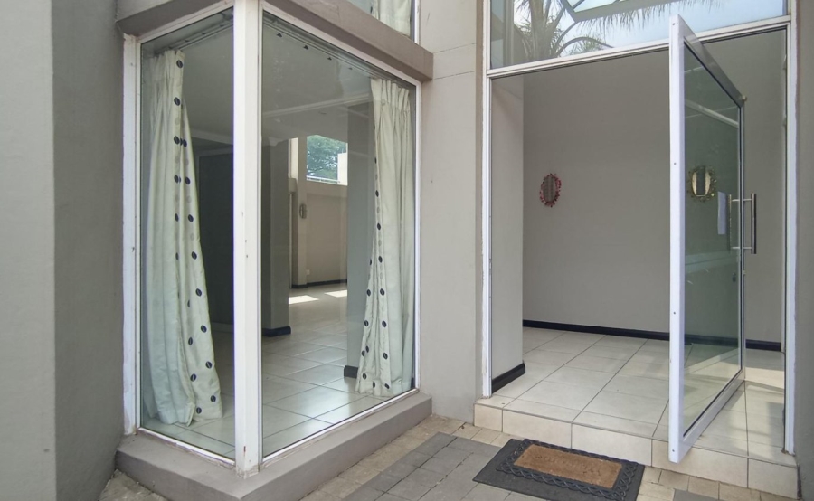 8 Bedroom Property for Sale in Kyalami Gauteng