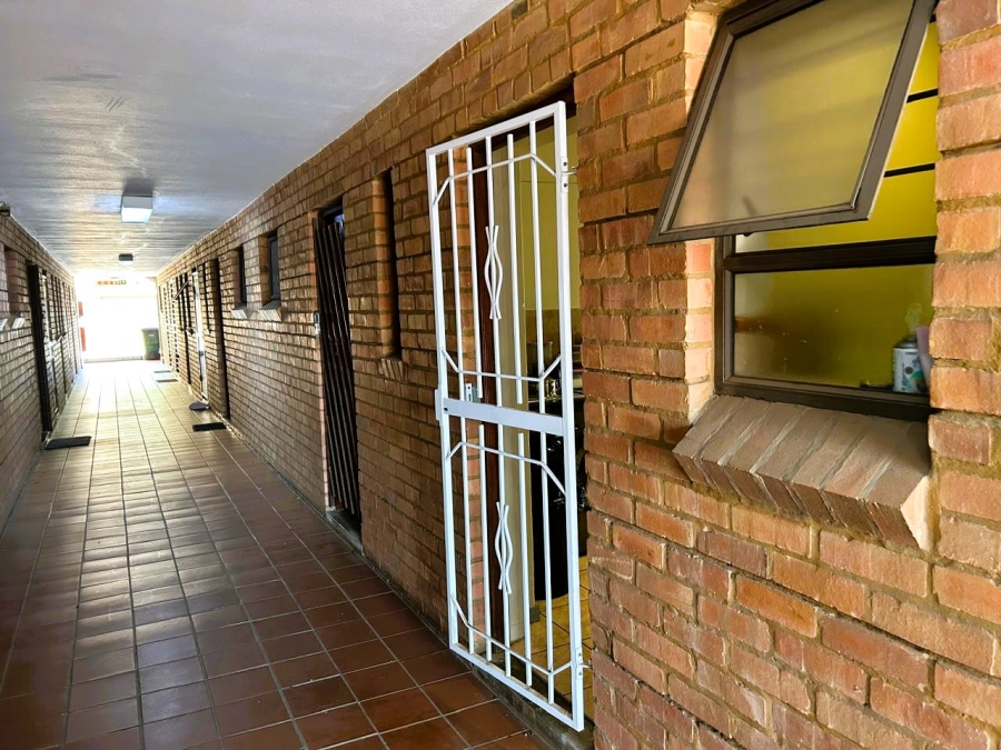 To Let 1 Bedroom Property for Rent in Hatfield Gauteng