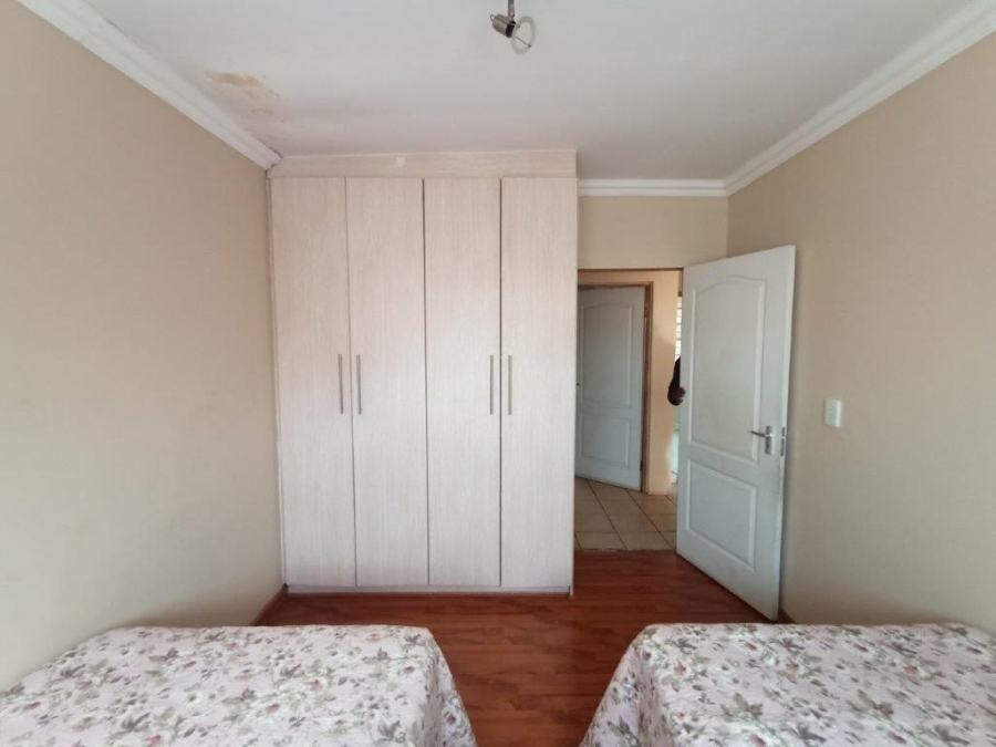 3 Bedroom Property for Sale in Vanderbijlpark SE 8 Gauteng