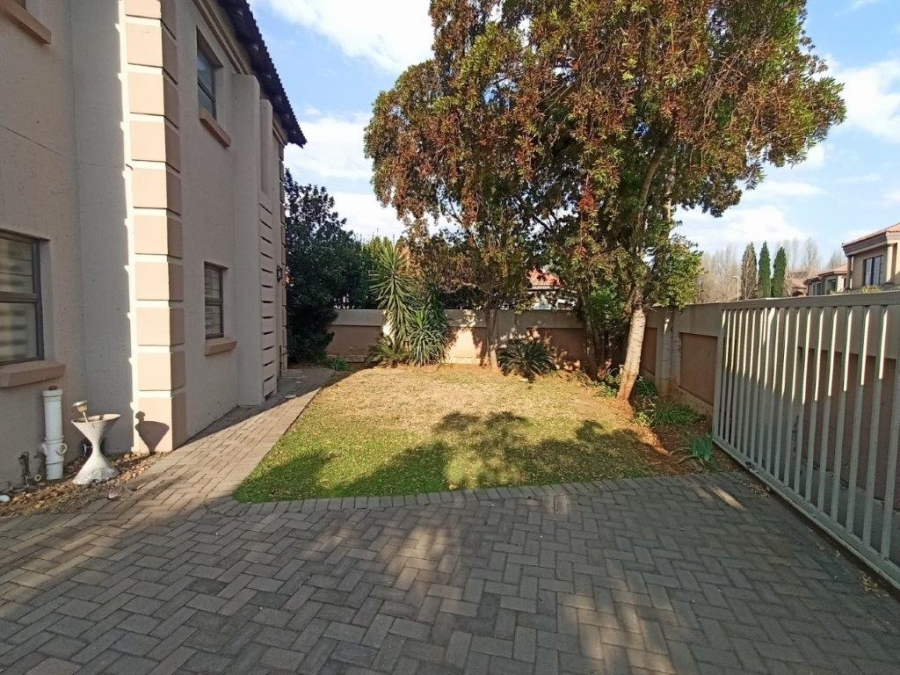 3 Bedroom Property for Sale in Vanderbijlpark SE 8 Gauteng