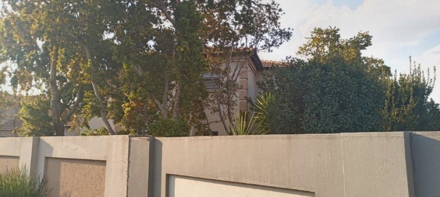 3 Bedroom Property for Sale in Vanderbijlpark SE 8 Gauteng