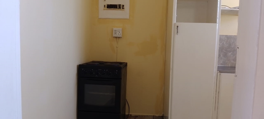 To Let 1 Bedroom Property for Rent in Edenvale Central Gauteng