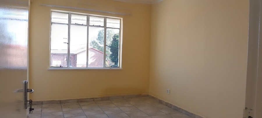 To Let 1 Bedroom Property for Rent in Edenvale Central Gauteng