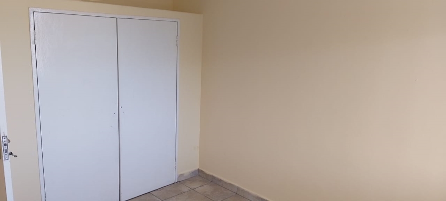 To Let 1 Bedroom Property for Rent in Edenvale Central Gauteng