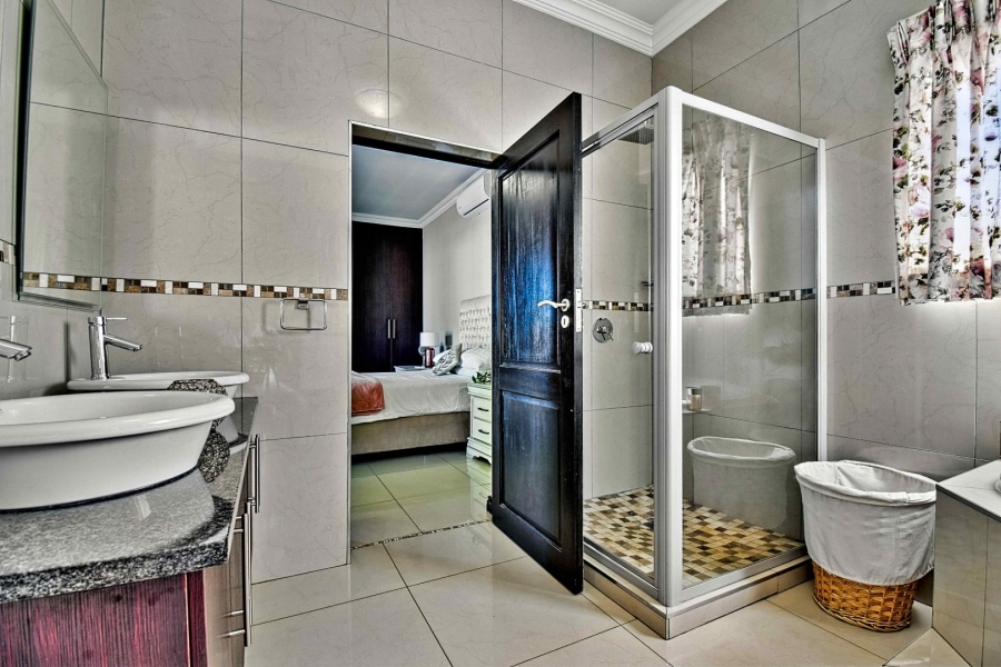 4 Bedroom Property for Sale in Zambezi Country Estate Gauteng