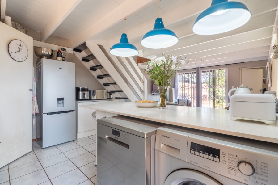 3 Bedroom Property for Sale in Weltevreden Park Gauteng