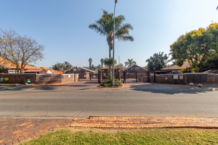 3 Bedroom Property for Sale in Weltevreden Park Gauteng