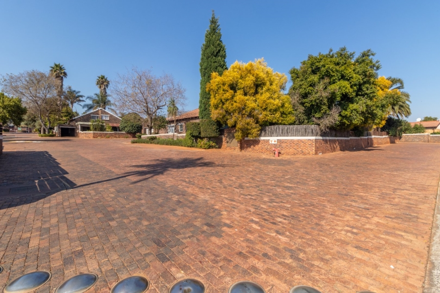 3 Bedroom Property for Sale in Weltevreden Park Gauteng