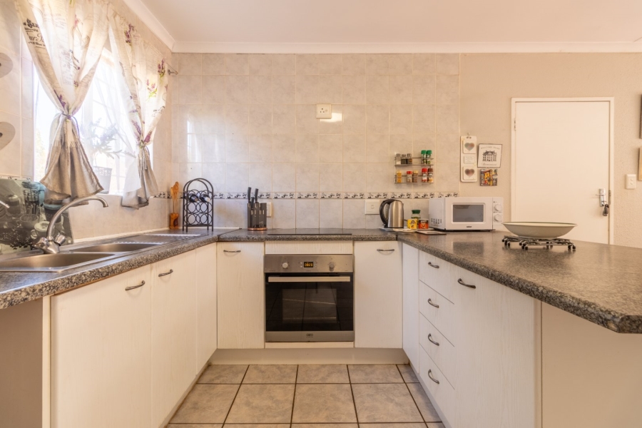 3 Bedroom Property for Sale in Weltevreden Park Gauteng