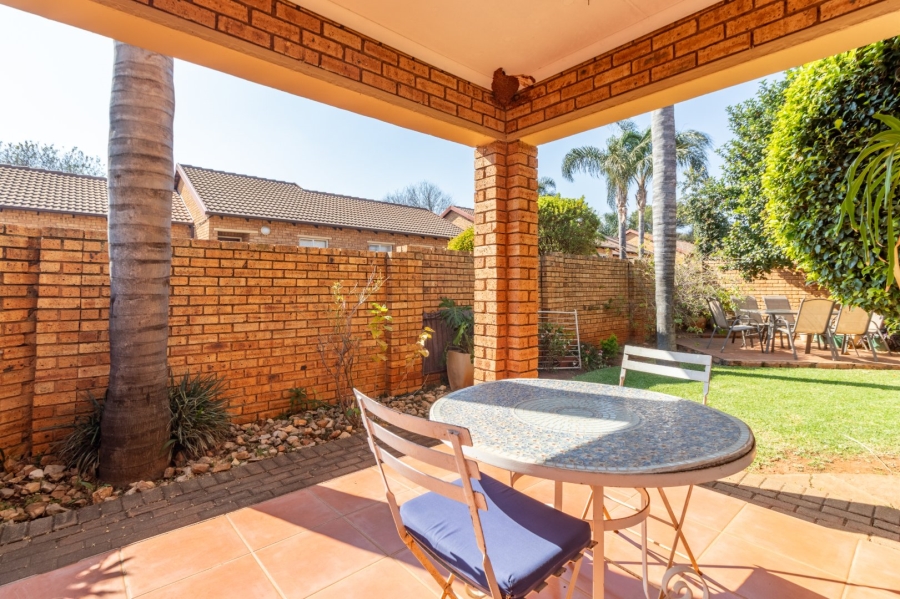 3 Bedroom Property for Sale in Weltevreden Park Gauteng