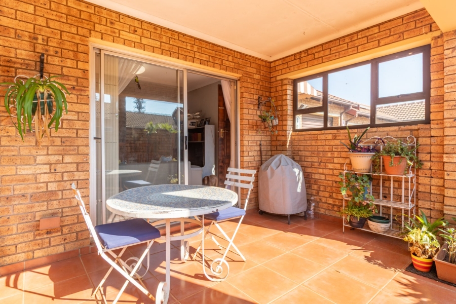 3 Bedroom Property for Sale in Weltevreden Park Gauteng