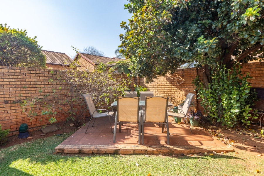 3 Bedroom Property for Sale in Weltevreden Park Gauteng