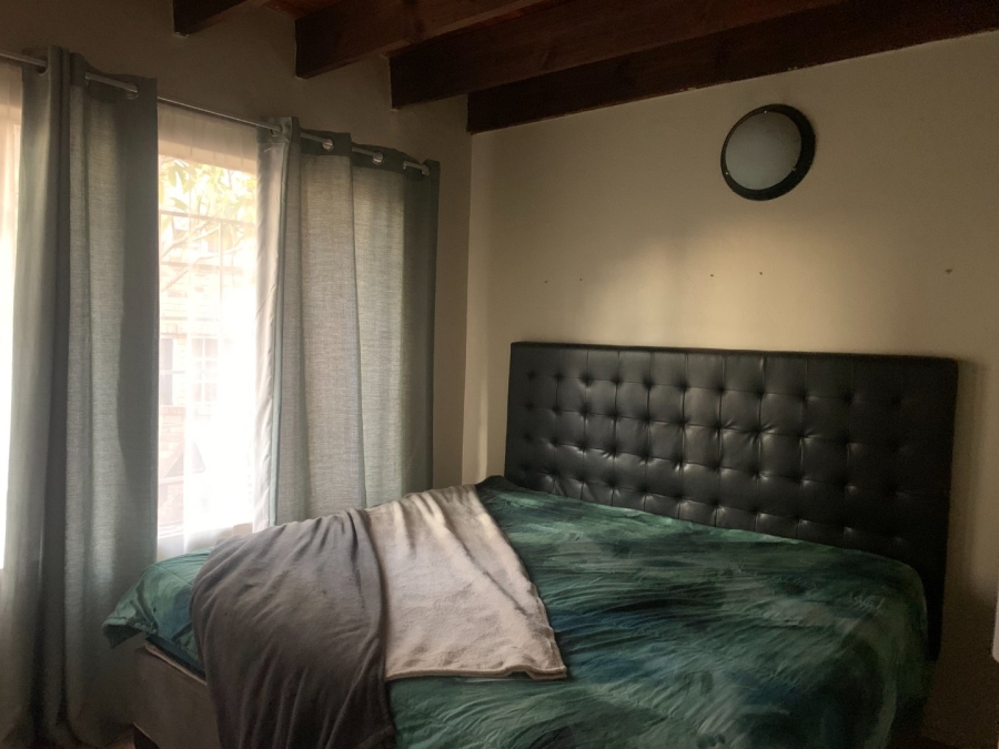 To Let 2 Bedroom Property for Rent in Zwartkop Gauteng