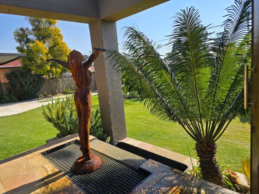3 Bedroom Property for Sale in The Hill Gauteng