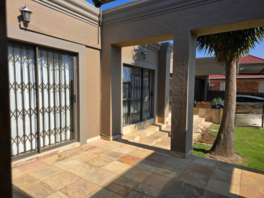 3 Bedroom Property for Sale in The Hill Gauteng