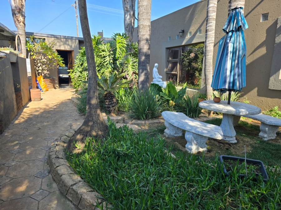 3 Bedroom Property for Sale in The Hill Gauteng