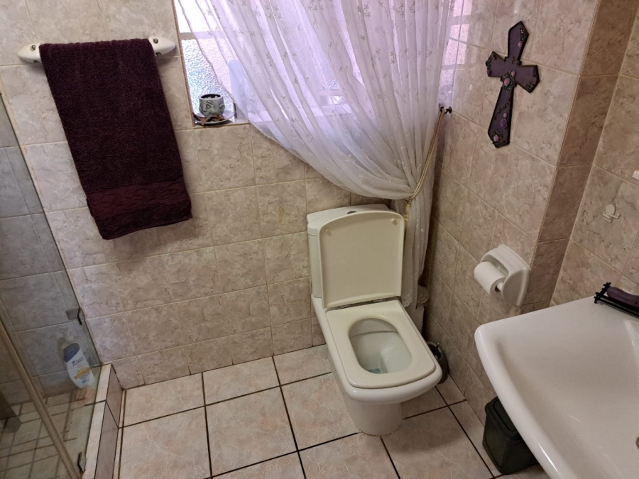 2 Bedroom Property for Sale in Montana Gauteng