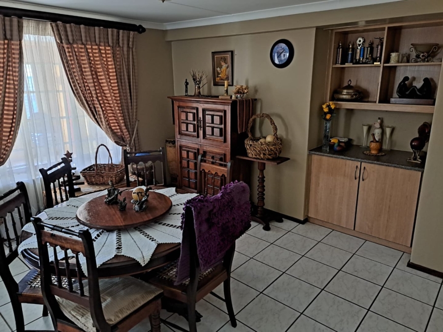 2 Bedroom Property for Sale in Montana Gauteng