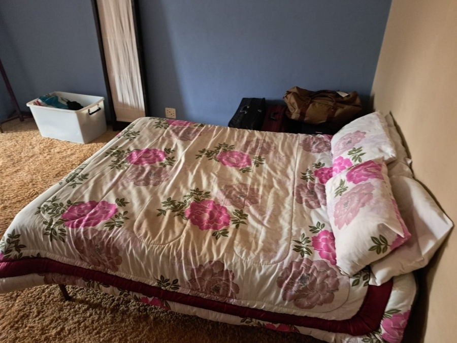 6 Bedroom Property for Sale in Sinoville Gauteng