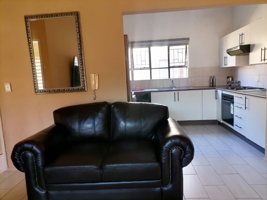 2 Bedroom Property for Sale in Wilgeheuwel Gauteng
