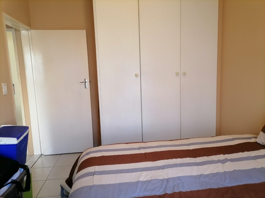 2 Bedroom Property for Sale in Wilgeheuwel Gauteng
