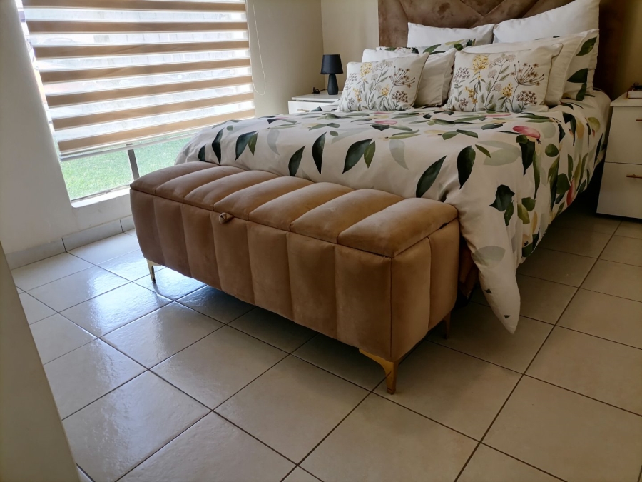 2 Bedroom Property for Sale in Wilgeheuwel Gauteng
