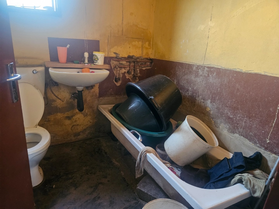 2 Bedroom Property for Sale in Chris Hani Gauteng
