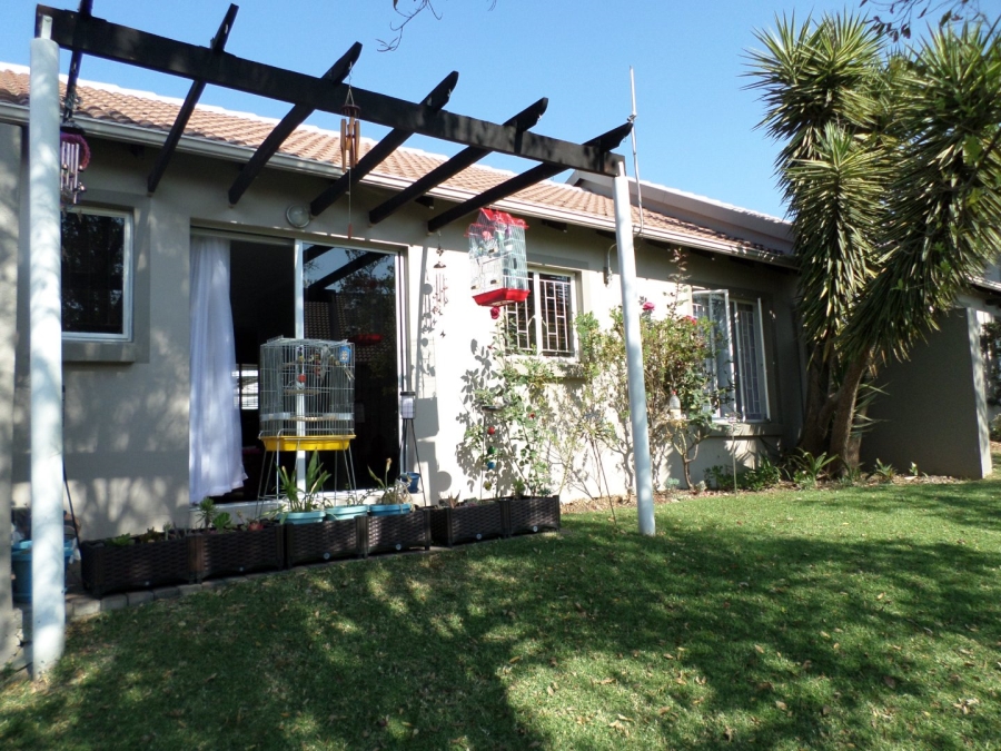 2 Bedroom Property for Sale in Aloe Ridge Estate Gauteng