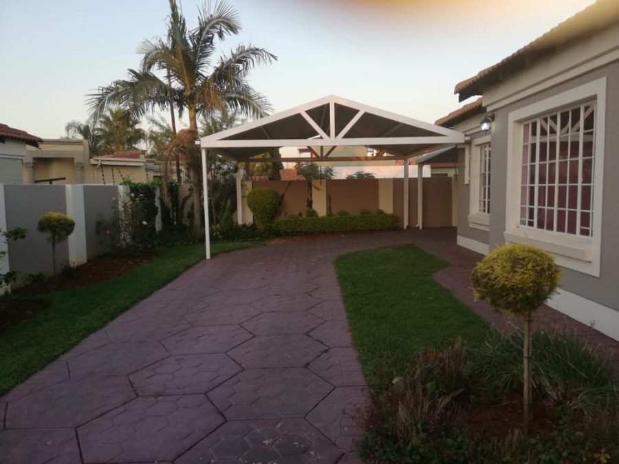 To Let 3 Bedroom Property for Rent in Doornpoort Gauteng
