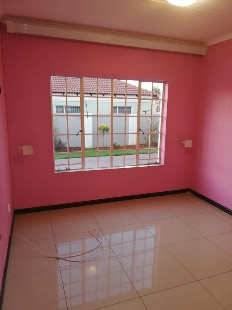 To Let 3 Bedroom Property for Rent in Doornpoort Gauteng