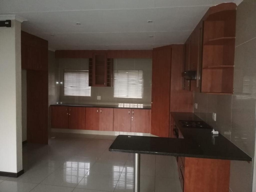 To Let 3 Bedroom Property for Rent in Doornpoort Gauteng