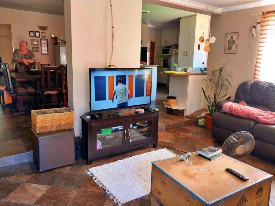 3 Bedroom Property for Sale in Elardus Park Gauteng